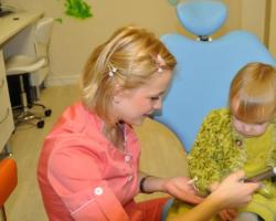 Как подготовить ребенка к стоматологу